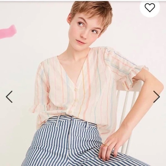 Madewell Tops - Madewell striped button down v-neck top